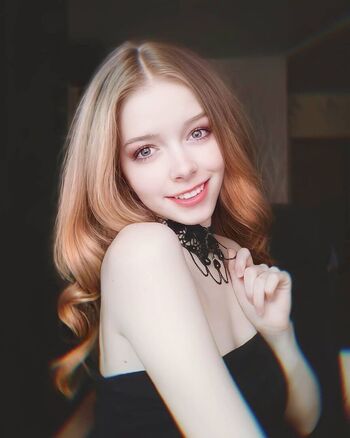 Full leaked Sasnooley private onlyfans photo