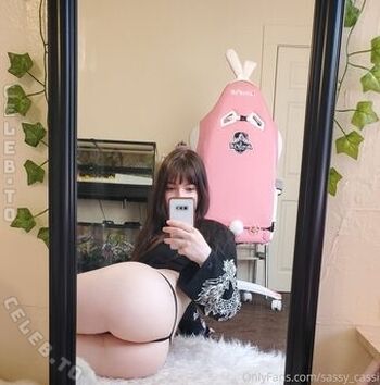 Sassy_Cassi