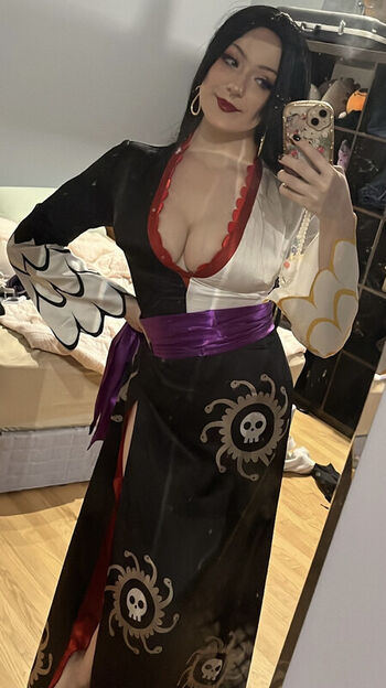 Full leaked Satin stars page private onlyfans photo