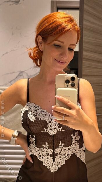 Full leaked Saturdaywife private onlyfans photo