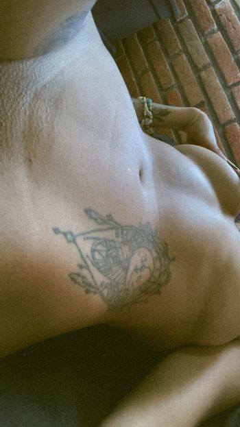 Full leaked Saturnna moon private onlyfans photo