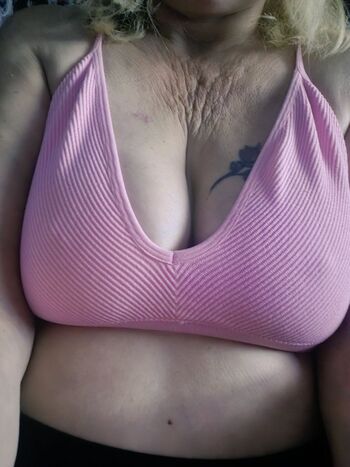 Full leaked Saucy suzi private onlyfans photo
