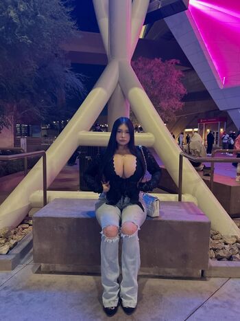 Full leaked Saucyysuzzy page private onlyfans photo