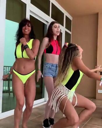 Full leaked Savanaray private onlyfans photo