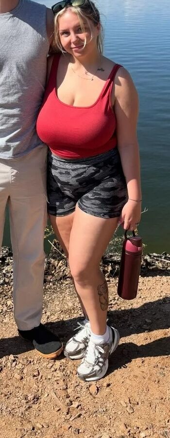 Full leaked Savannah private onlyfans photo