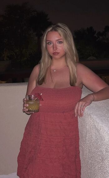 Full leaked Savannah private onlyfans photo