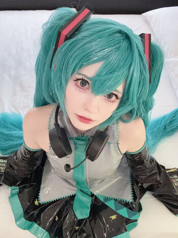 Saya Scarlet