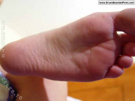 Full leaked Scandinavian feet page private onlyfans photo