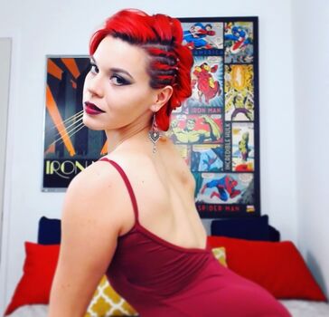 Scarlettfoxplay