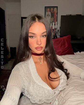 Full leaked Scarlettzofi private onlyfans photo