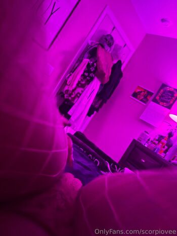 Full leaked Scorpiovee private onlyfans photo