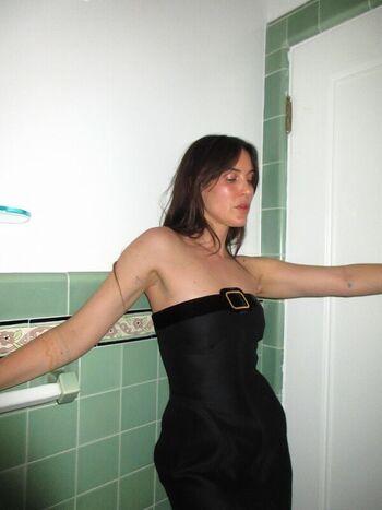 Full leaked Scout larue willis page private onlyfans photo
