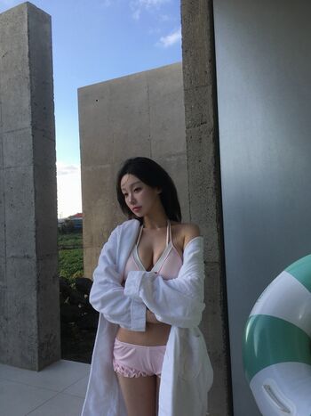 Full leaked Sejinming page private onlyfans photo