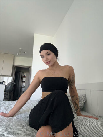 Full leaked Selena girl private onlyfans photo
