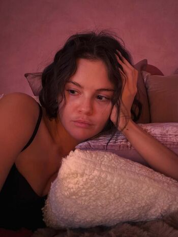 Full leaked Selena gomez page private onlyfans photo