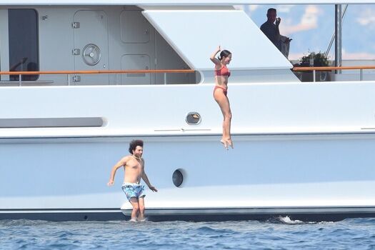Full leaked Selena gomez  page private onlyfans photo