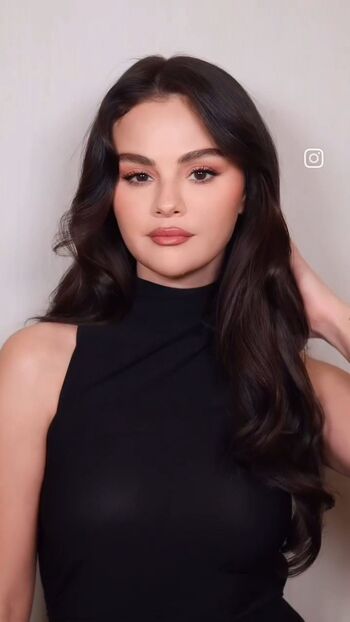 Full leaked Selena gomez  page private onlyfans photo