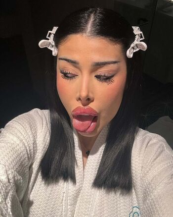 selenaamontoyaa