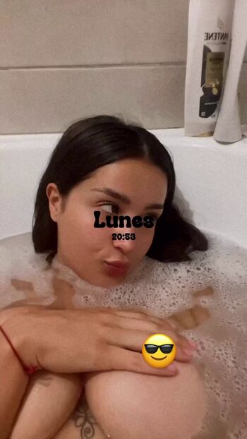 Full leaked Seleneitor private onlyfans photo