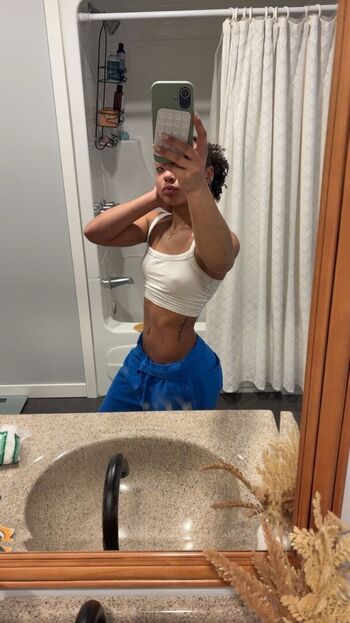 Full leaked Sendtee private onlyfans photo