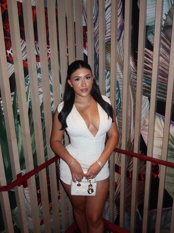 Full leaked Serenaaz page private onlyfans photo