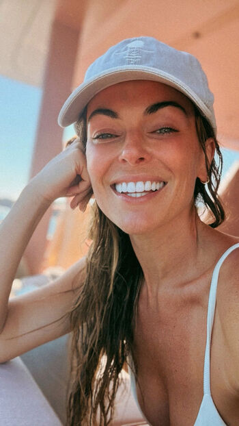 Serinda Swan