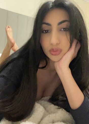 Full leaked Servesyra private onlyfans photo