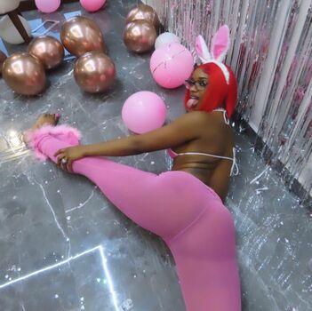 Full leaked Sexxy red private onlyfans photo