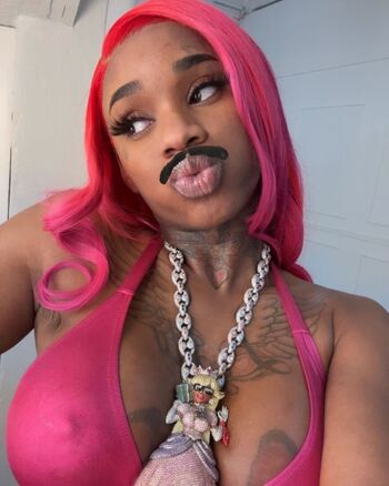 Full leaked Sexxy red private onlyfans photo