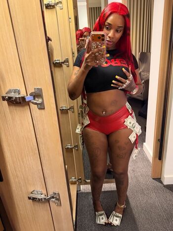Sexxy Red