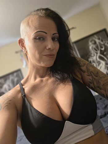 Full leaked Sexy workout babe private onlyfans photo