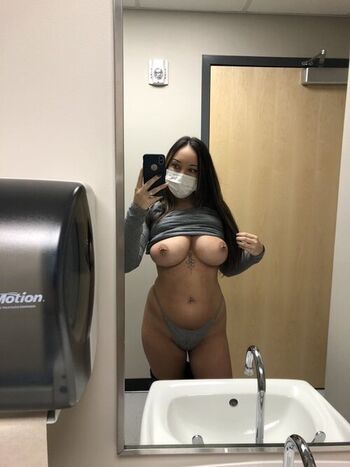 Full leaked Sexy private onlyfans photo