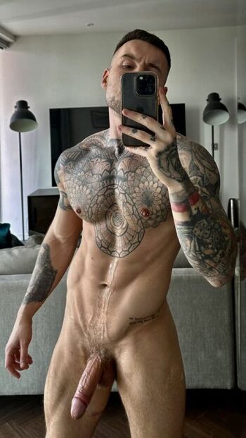 Full leaked Sexydanny private onlyfans photo