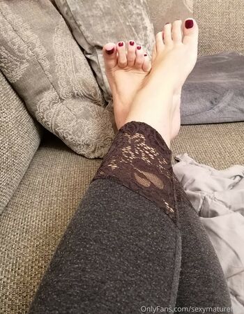 sexymaturefeet