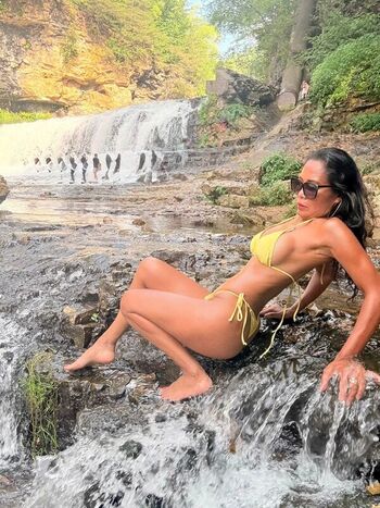 Full leaked Sexypinayofficial private onlyfans photo