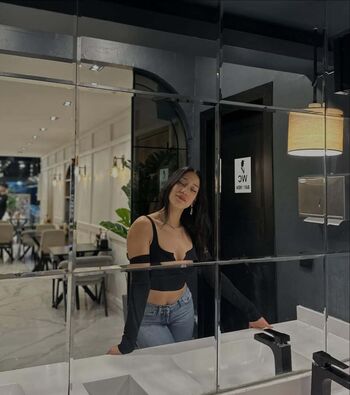 Full leaked Seymaugurr private onlyfans photo