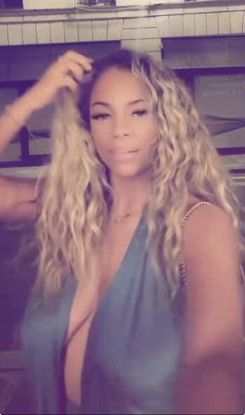 Full leaked Sftr fr private onlyfans photo