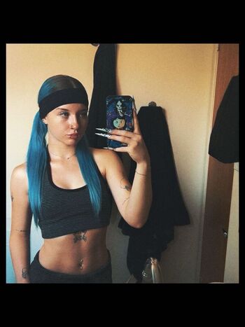 Full leaked Shae evans private onlyfans photo