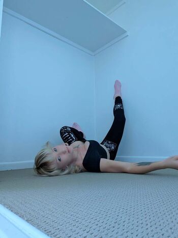 Full leaked Shae raven private onlyfans photo