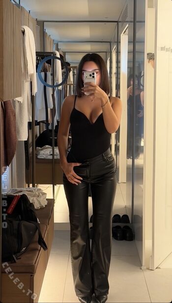 Full leaked Shakiravv private onlyfans photo