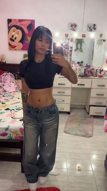 Full leaked Shalydaniela private onlyfans photo