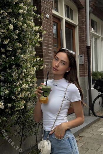Full leaked Shania geiss private onlyfans photo