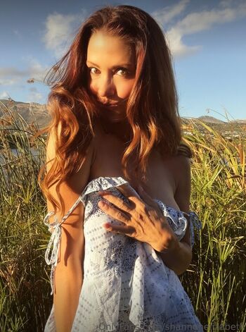 Shannon Elizabeth