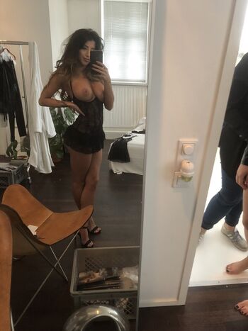 Full leaked Shannonsinghof private onlyfans photo