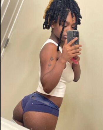 Full leaked Shantisexcc private onlyfans photo