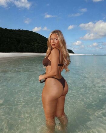 Full leaked Sharon lee page private onlyfans photo