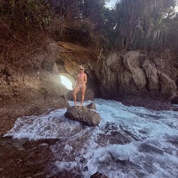 Full leaked Shauna bannon private onlyfans photo