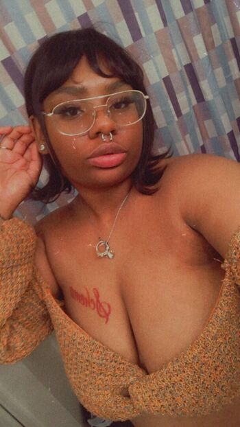Full leaked Shawnna jonnell private onlyfans photo