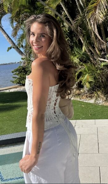Shelby Abbott