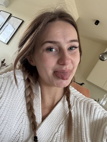 Shelley Thessyna